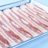 Bacon frais tranché 8 tranches / 2'' (anciennement 6-8 tranches / Lb), bout à bout, fumé naturellement