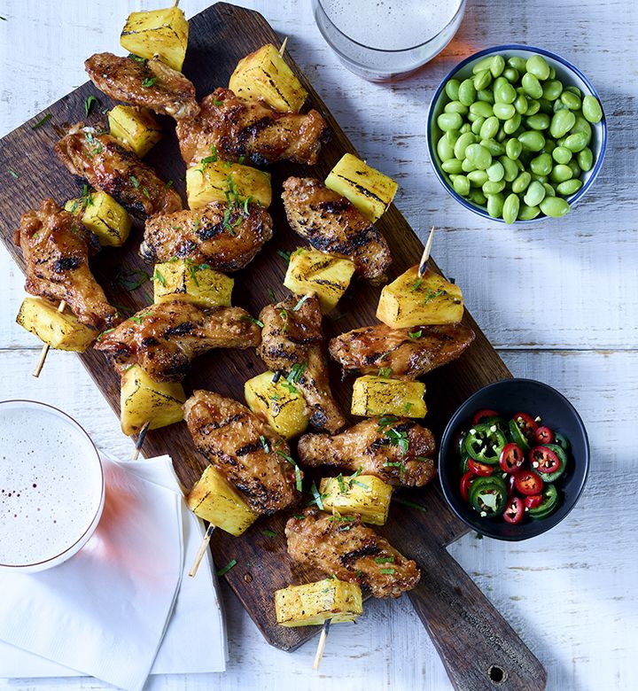Seasoned chicken wings roadhouse style, cut-up fully cooked
