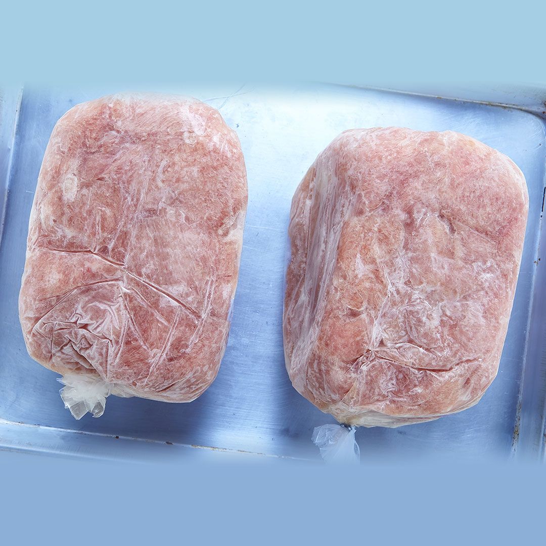 Turkey breast cubes (in cooking bag)